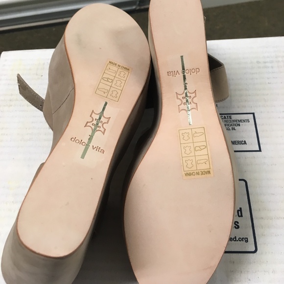 sale! NEW Dolce Vita Liza Desert Sand Color Wedge Slingback - Picture 8 of 13